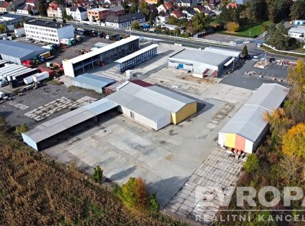 Pronájem komerčního objektu, průmyslový areál, 1 000 m²