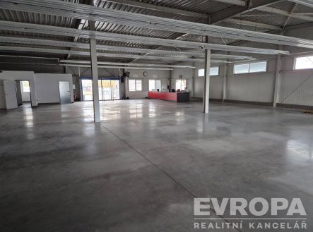 Pronájem komerčního objektu, průmyslový areál, 1 000 m²