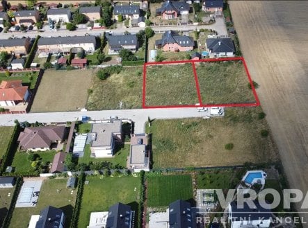 . | Prodej - pozemek pro bydlení, 902 m²
