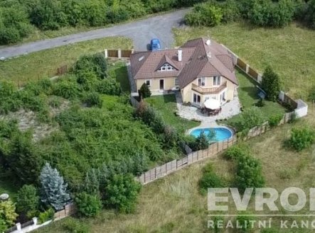 . | Prodej - dům/vila, 231 m²
