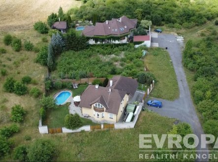 . | Prodej - dům/vila, 231 m²