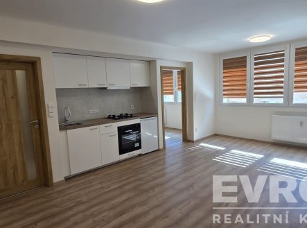 Pronájem bytu, 2+kk, 42 m²