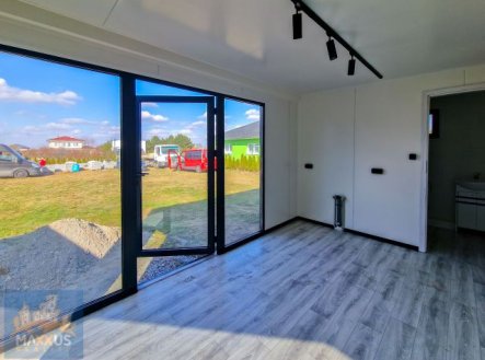 Prodej komerčního objektu, jiný, 18 m²