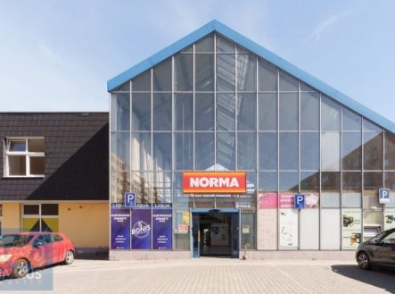 Prodej komerčního objektu, obchodní centrum, 7 702 m² obrázek