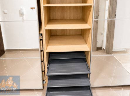Pronájem bytu, 1+kk, 37 m²