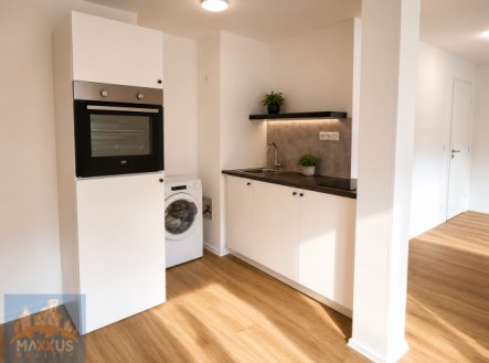 Pronájem bytu, 2+kk, 67 m²