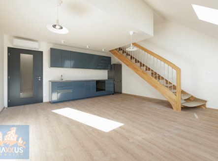 Pronájem bytu, 4+kk, 123 m²