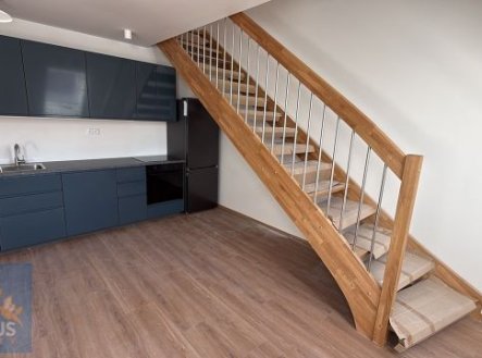 Pronájem bytu, 2+kk, 74 m²