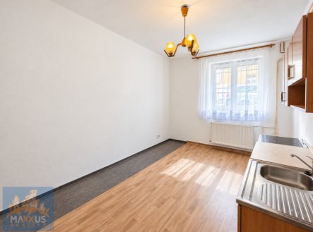 Pronájem bytu, 2+kk, 44 m²