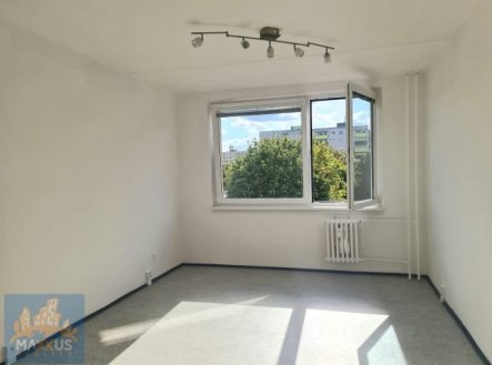 Pronájem bytu, 1+kk, 29 m²