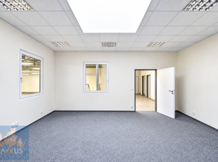 Pronájem pozemku pro komerční výstavbu, 1 395 m²