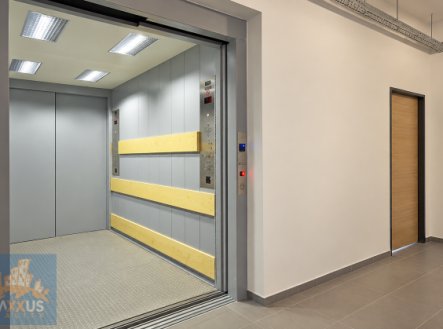 Pronájem pozemku pro komerční výstavbu, 77 m²