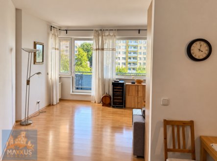 Pronájem bytu, 2+kk, 65 m²