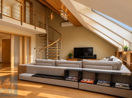 Pronájem bytu, 3+kk, 157 m²