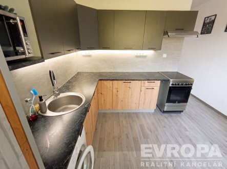 Prodej bytu, 3+1, 80 m²