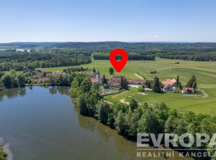 Prodej obchodní prostory, 631 m²