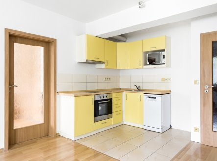 Pronájem bytu, 2+kk, 45 m²