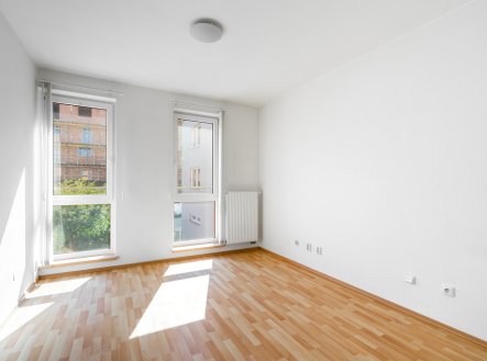 Pronájem bytu, 2+kk, 37 m²