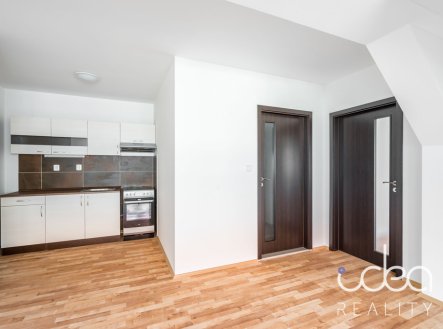 Pronájem bytu, 2+kk, 43 m²
