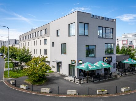 Pronájem kanceláře, 76 m²