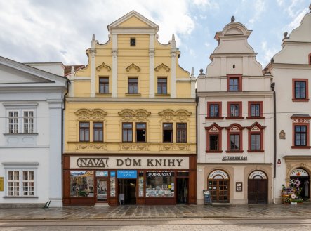 Pronájem obchodní prostory, 14 m²
