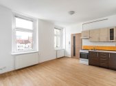 Pronájem bytu, 1+kk, 27 m²