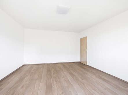 Pronájem bytu, 1+1, 33 m²