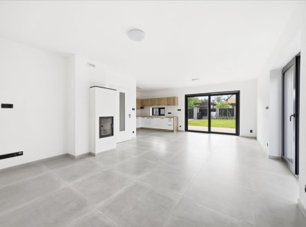 Pronájem domu/vily, 179 m²