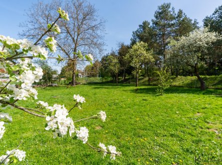 Prodej pozemku pro bydlení, 1 068 m²