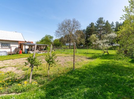 Prodej pozemku pro bydlení, 1 068 m²