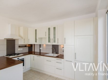 Pronájem bytu, 3+kk, 60 m²