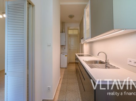 Pronájem bytu, 2+kk, 58 m²