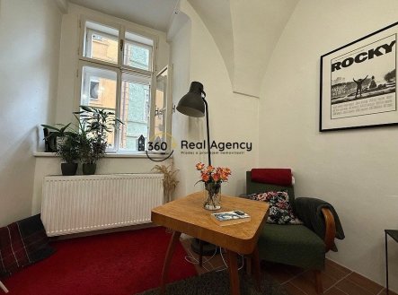 Pronájem bytu, 1+1, 44 m²