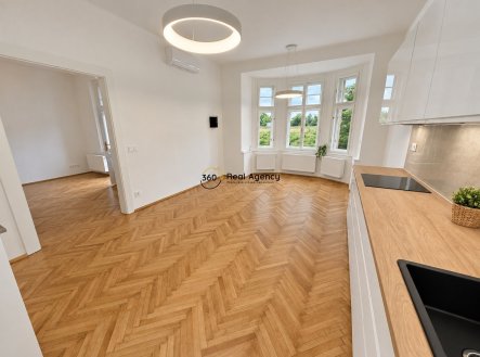 Pronájem bytu, 4+kk, 120 m² obrázek