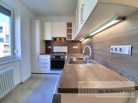 Pronájem bytu, 2+1, 50 m²