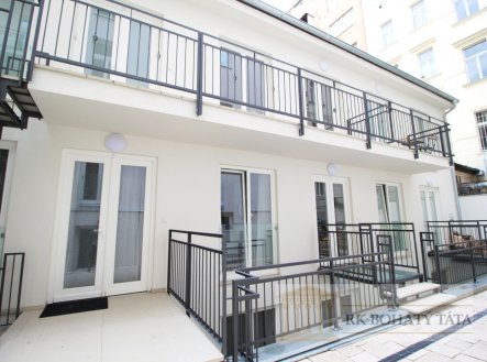 Pronájem bytu, 1+kk, 23 m²