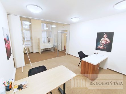 Pronájem kanceláře, 15 m²