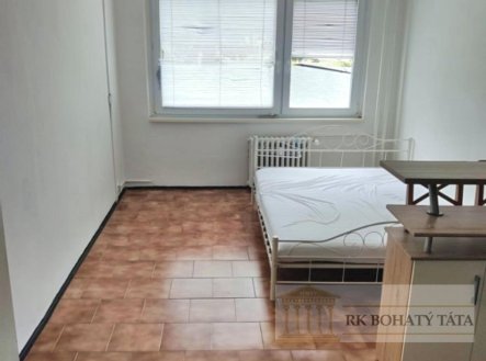 Pronájem bytu, 1+kk, 30 m²
