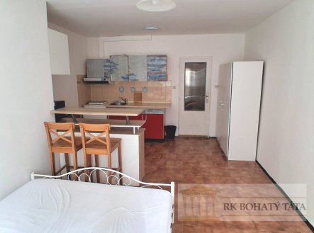 Pronájem bytu, 1+kk, 30 m²