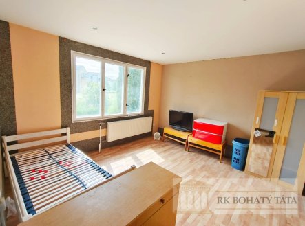 Pronájem domu/vily, 177 m²