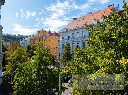 Pronájem bytu, 3+kk, 100 m²