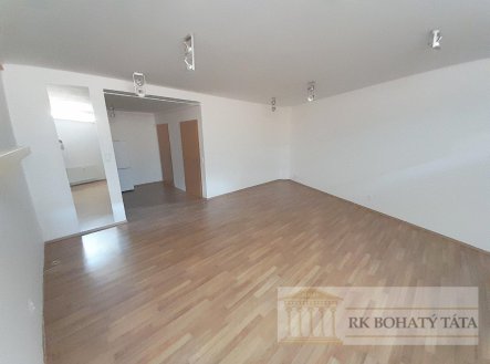Pronájem bytu, 1+kk, 46 m²