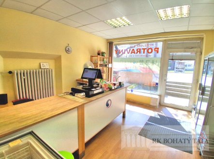 Pronájem obchodní prostory, 140 m²