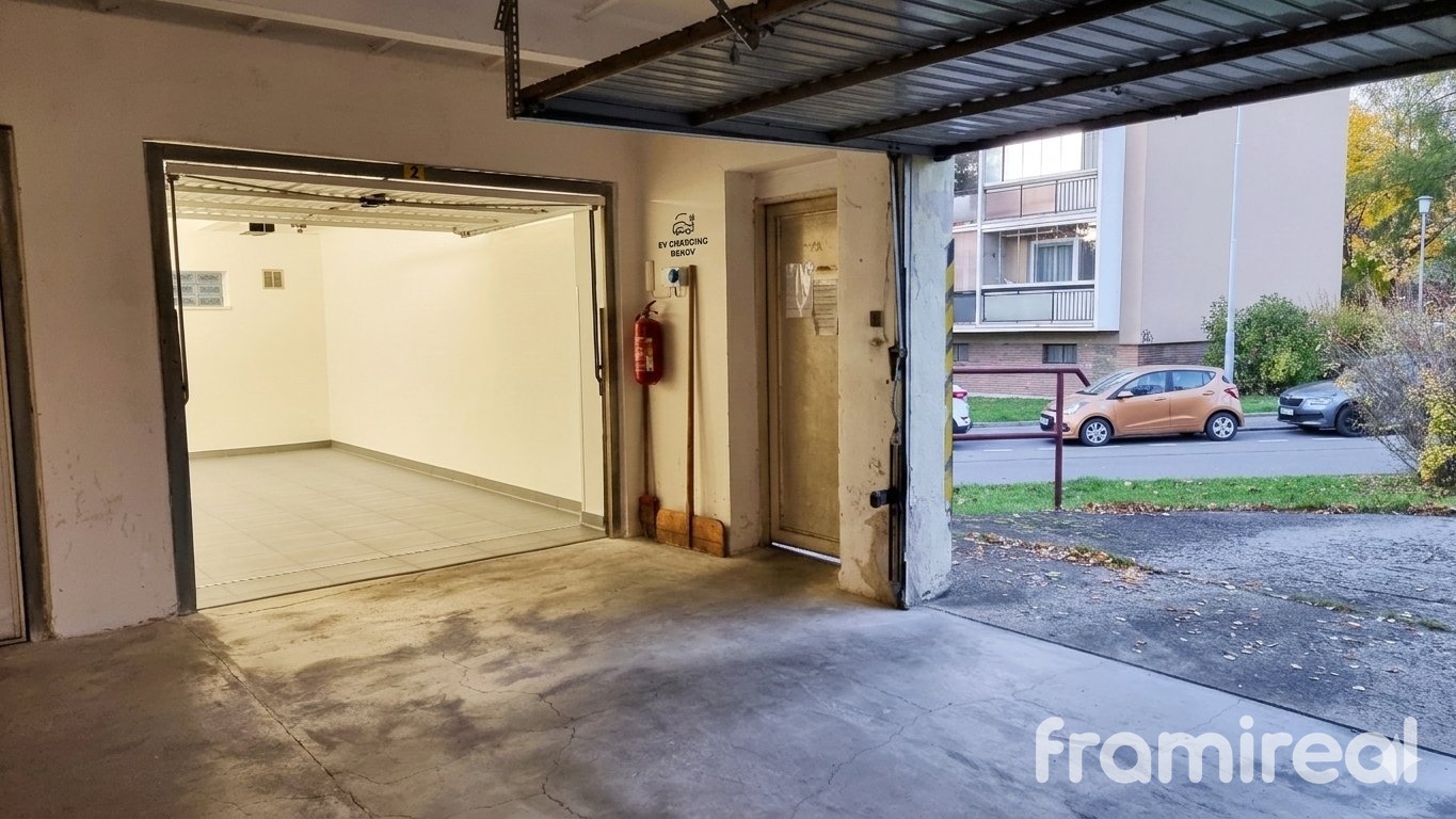 Prodej garáže 17 m², Brno - Slatina