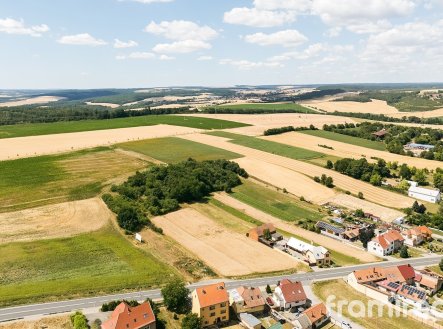 Prodej pozemku pro bydlení, 1 946 m²