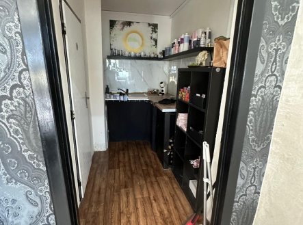 Pronájem obchodní prostory, 34 m²