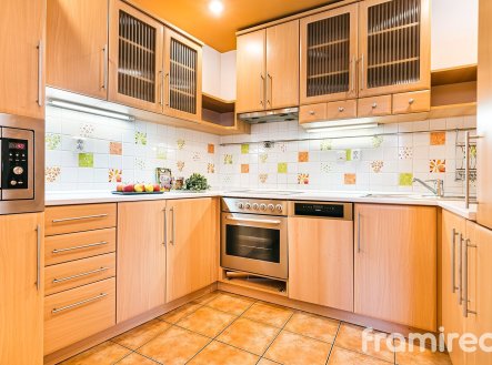 Prodej bytu, 3+kk, 70 m²