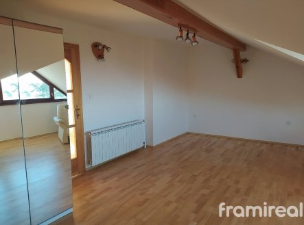 Pronájem bytu, 3+kk, 100 m²