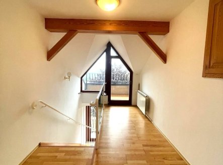Pronájem bytu, 3+kk, 100 m²