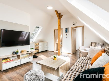 Pronájem bytu, 3+kk, 75 m²